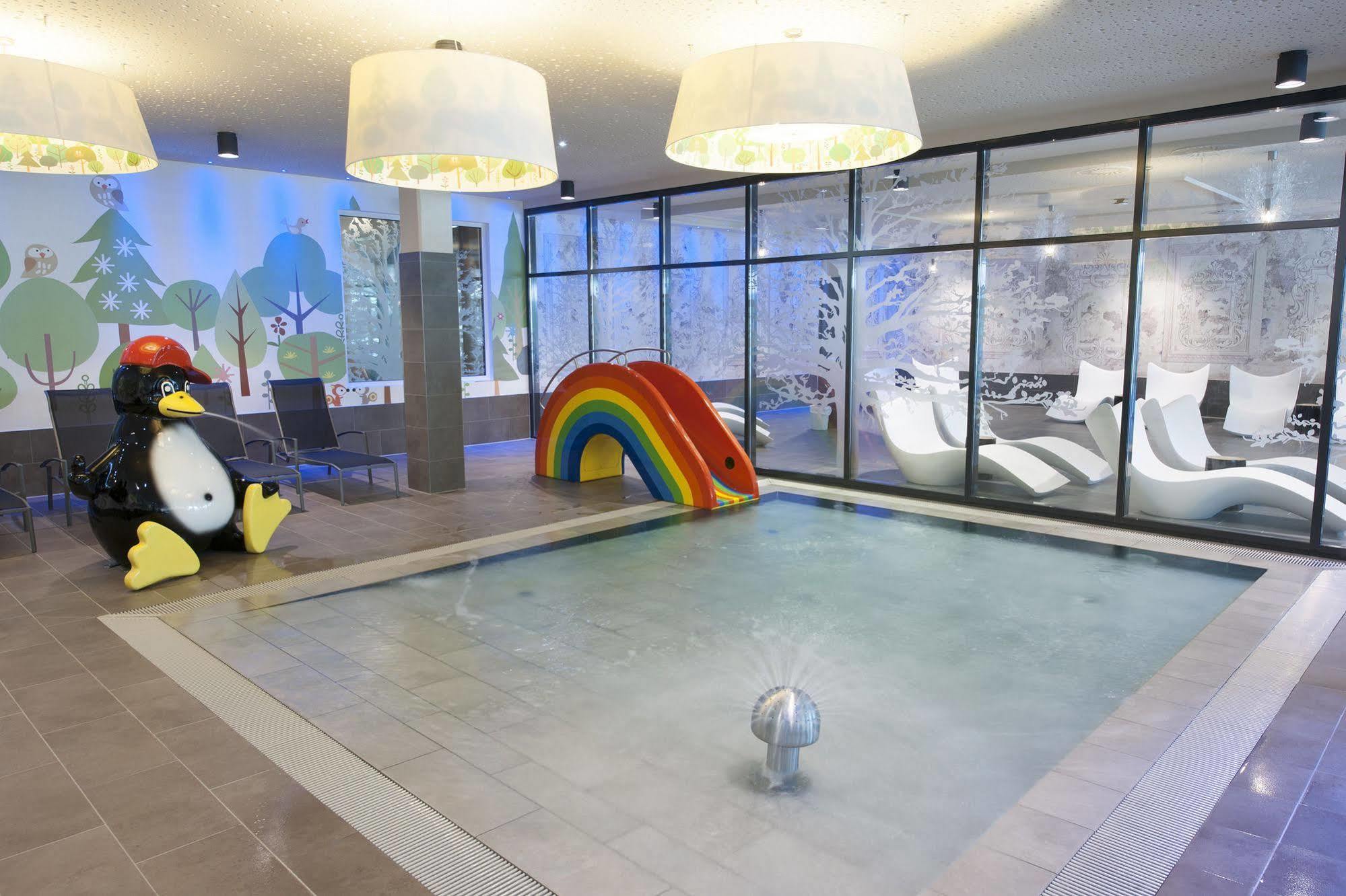 Aja Bad Saarow Hotell Exteriör bild